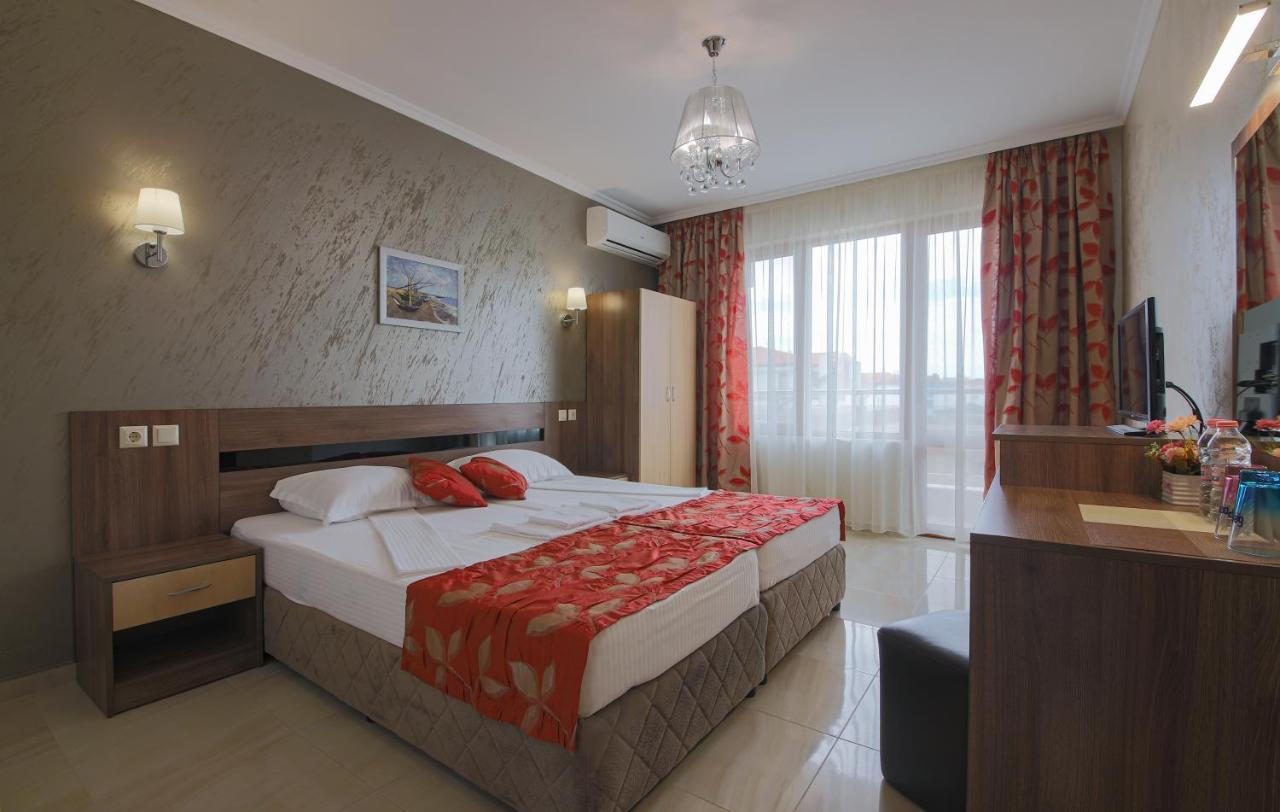 Guesthouse Phoenix Obzor Esterno foto