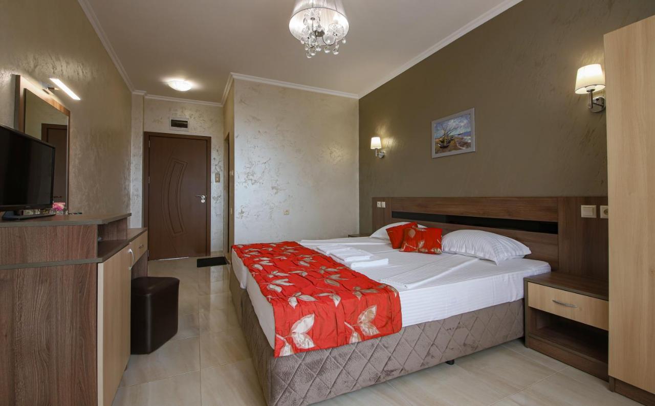 Guesthouse Phoenix Obzor Esterno foto