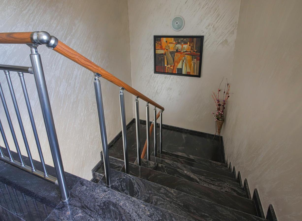 Guesthouse Phoenix Obzor Esterno foto